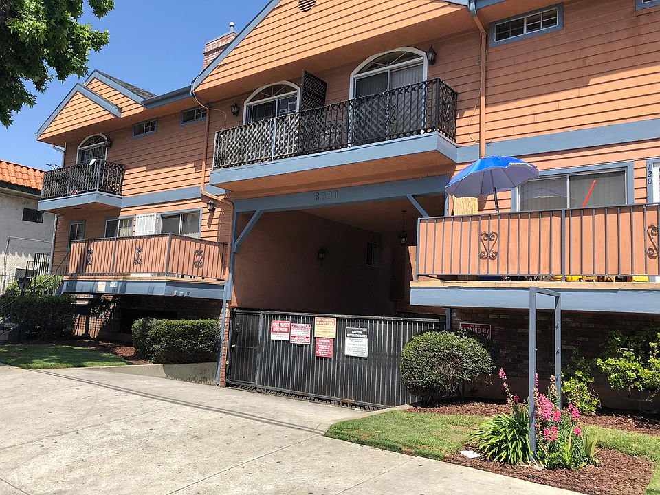 1st image of 6700 Woodley Ave APT 120