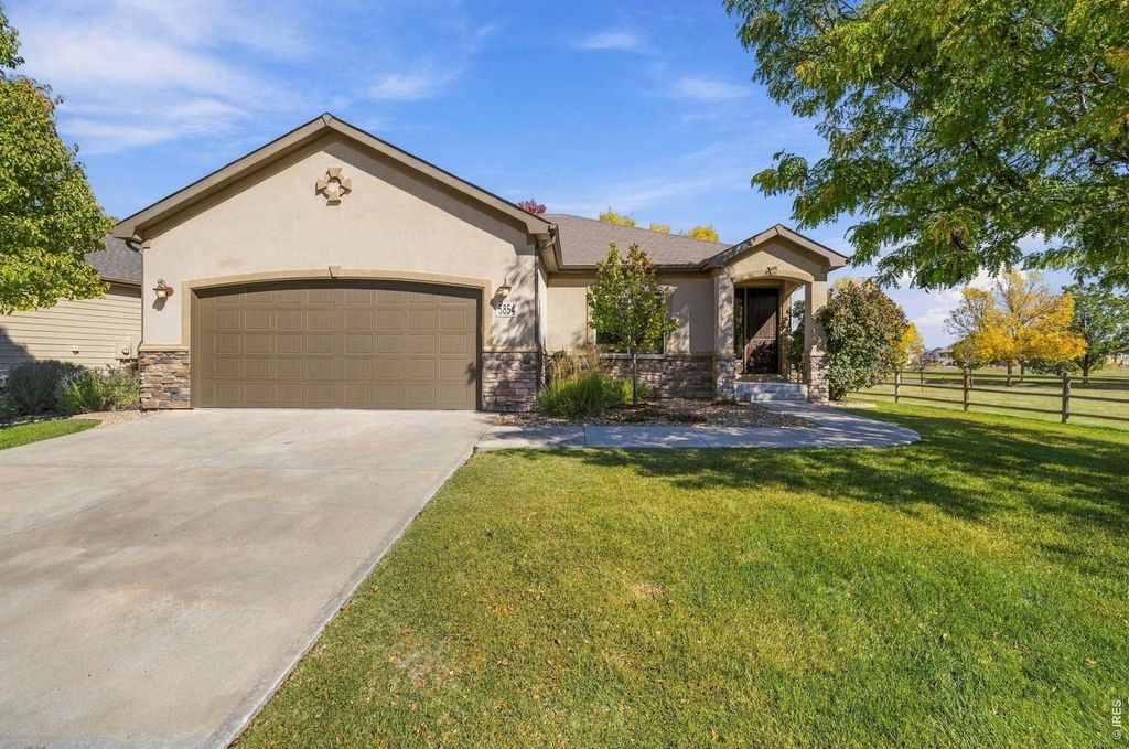 5854 Woodcliffe Dr