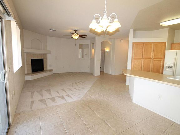 3rd image of 2789 Thornwood