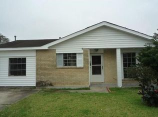 2951 Dickens Dr, New Orleans, LA 70131