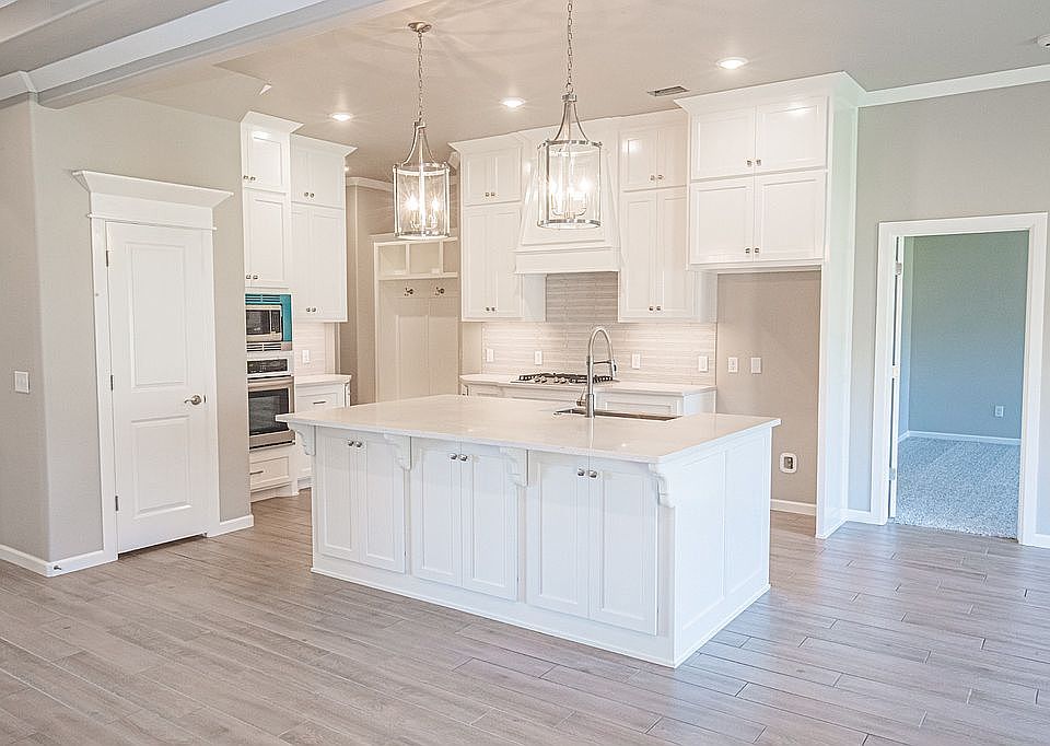 604 Switch Rd, Yukon, OK 73099 | Zillow