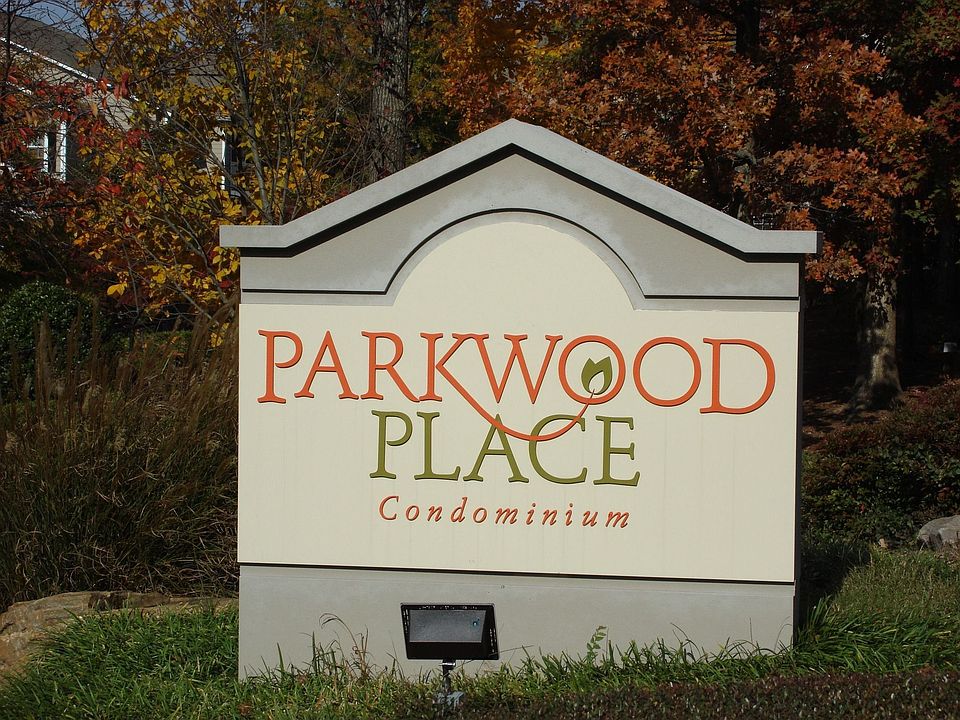 Parkwood Place Condos