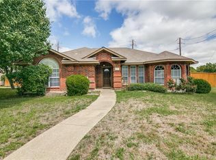 7613 Beverly Dr, Rowlett, TX 75089