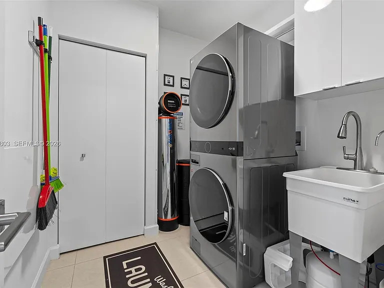 5350 NW 84th Ave #2013 — Photo 18