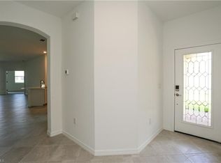 2599 Vine Ave, Naples, FL 34120