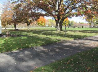 3212 Lockport Olcott Rd, Newfane, NY 14108