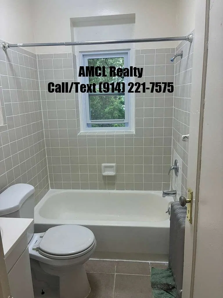 1 bed, 1.0 bath, $2,400 — Photo 3