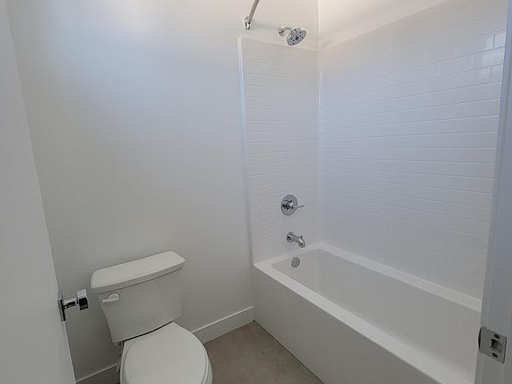 5th image of 3610 Lemon Grove Ln