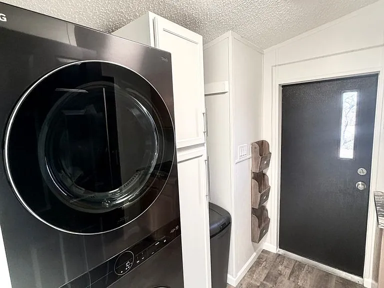 5333 S Santa Claus Ave — Photo 12