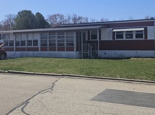91 Julia Dr, Attleboro, MA 02703