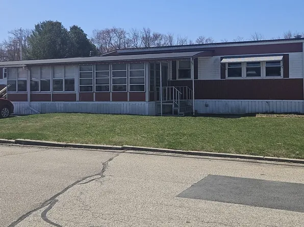 91 Julia Dr, Attleboro, MA 02703