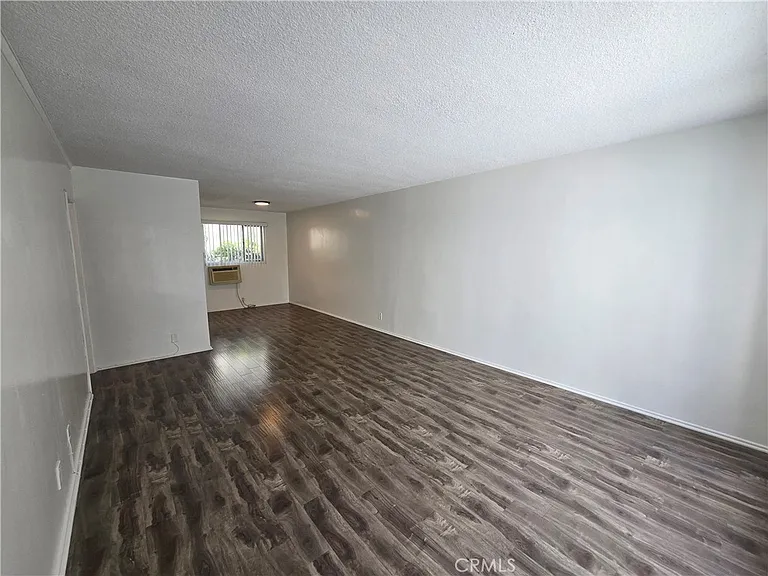 439 S Le Doux Rd #2 — Photo 3