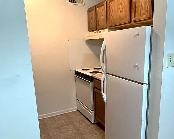3202 University Dr #K — Photo 3