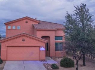2048 N Avenida Mena, Green Valley, AZ 85614
