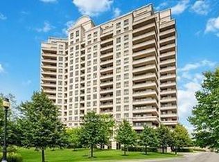 9235 Jane St #1006, Vaughan, ON L6A 0J8