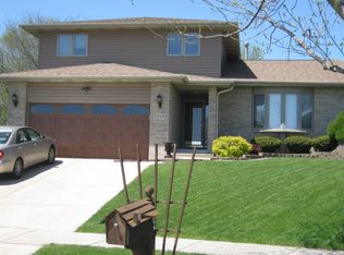 2304 Susanna Way, Crest Hill, IL 60403