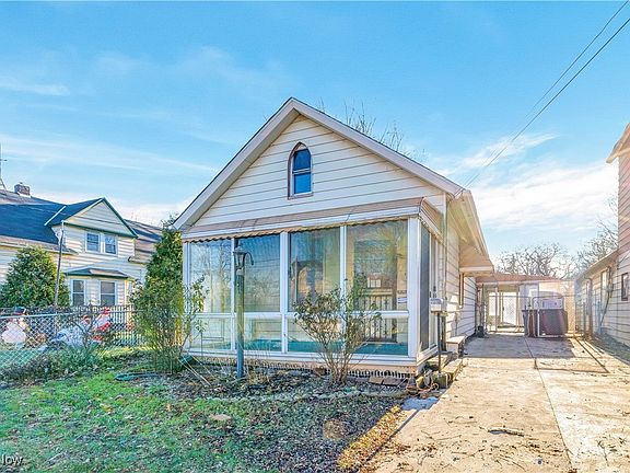 2nd image of 4660 Gallup Ave
