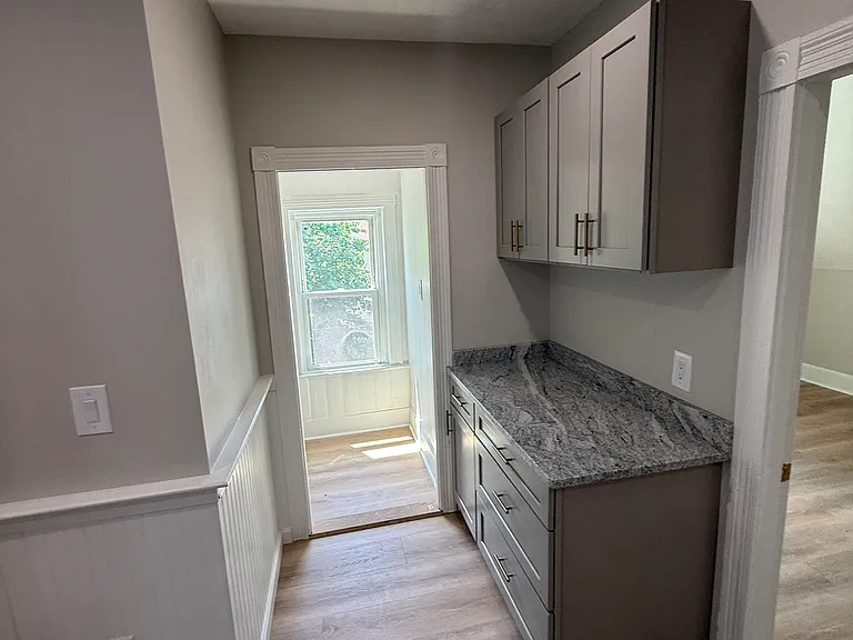 138 Wendell St #3 — Photo 9