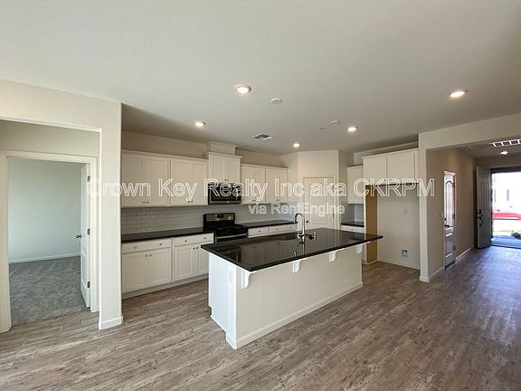 3rd image of 2898 Tostalinda Dr