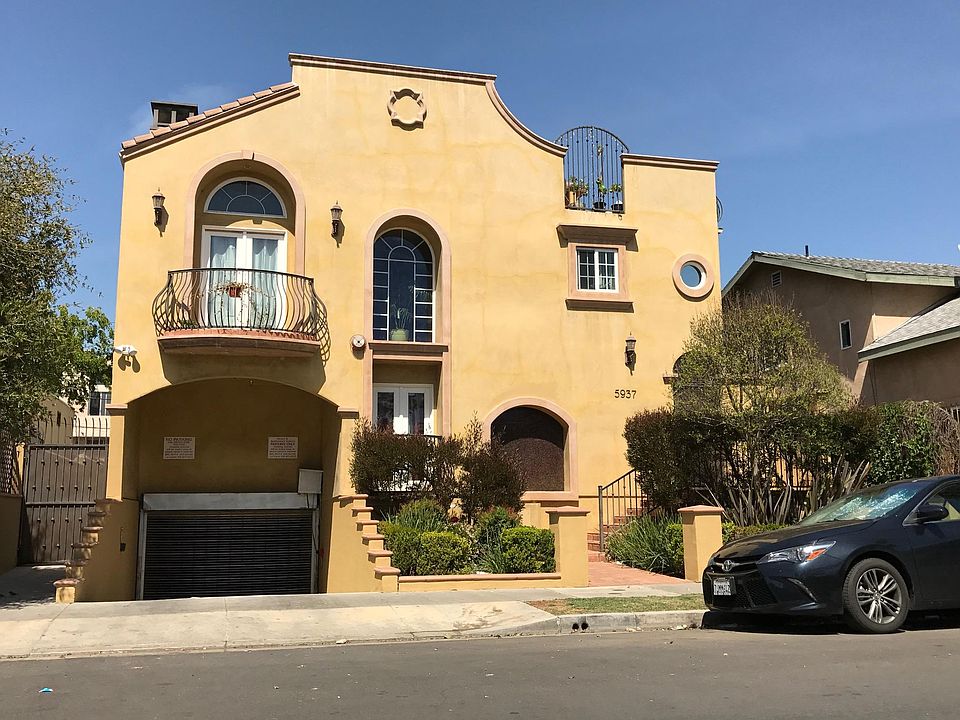 1st image of 5937 Willoughby Ave #3