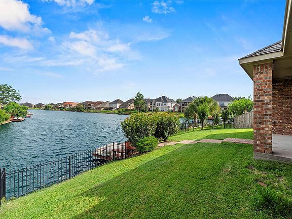 2nd image of 3947 Catania Bay Ct
