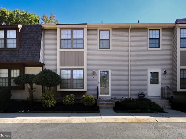 35 Crofton Cmns, Cherry Hill, NJ 08034