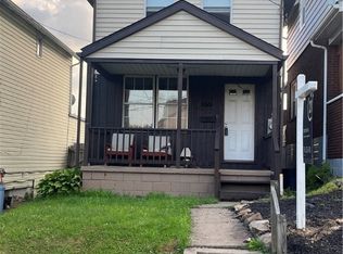 373 Orchard St, Springdale, PA 15144