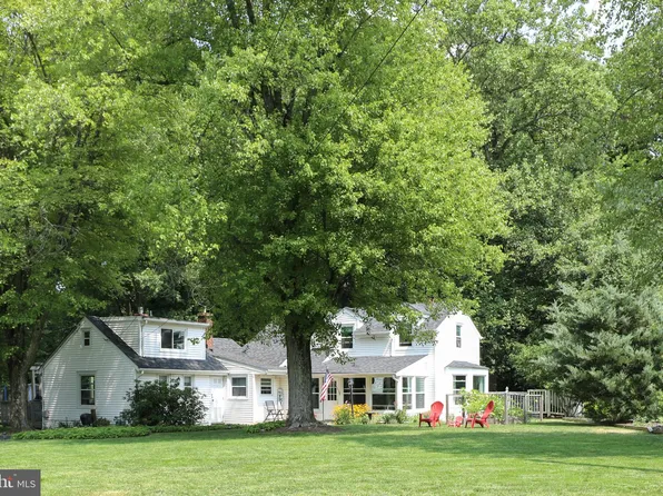 612 Kings Rd, Yardley, PA 19067
