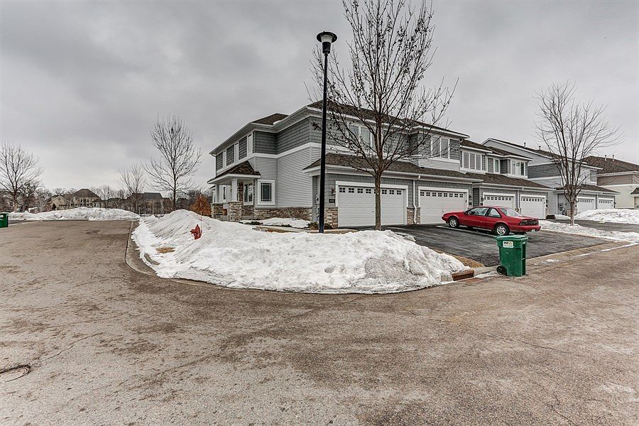 1st image of 2835 Spy Glass Dr