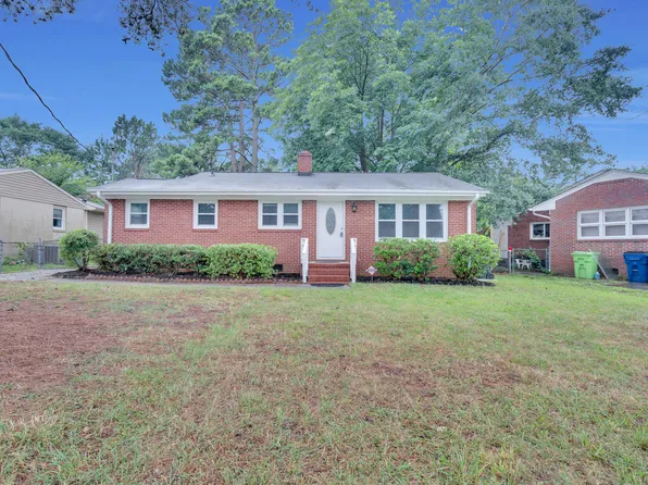 1804 Charles St, Raleigh, NC 27610