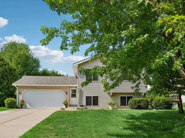 4209 Braddock Trl, Eagan, MN 55123