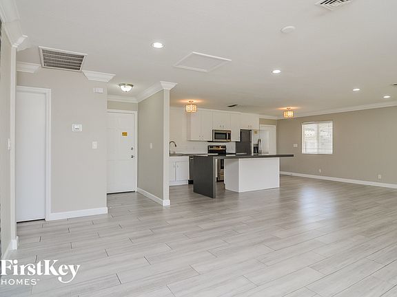 4th image of 4562 Churchfield Ct