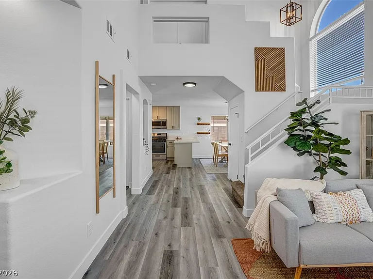 818 Holly Sprig Ct — Photo 34