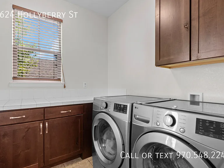 1624 Hollyberry St — Photo 23