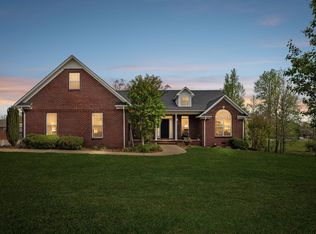 110 Chestnut Ln, Lawrenceburg, TN 38464