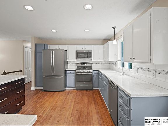 5th image of 13573 Shirley St