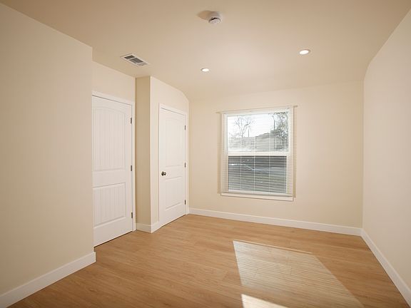 2nd image of 508 S Chevy Chase Dr APT C