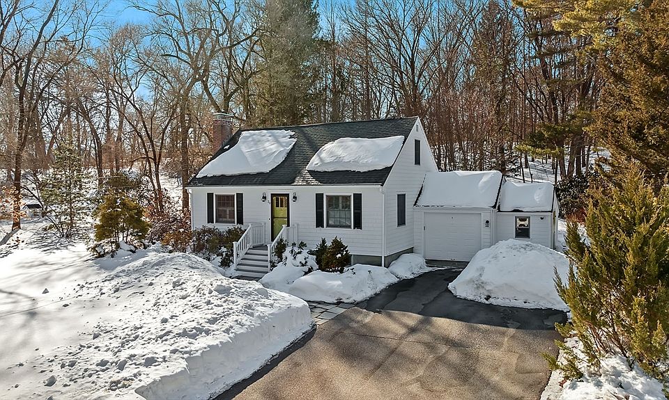 1st image of 20 Lee Rd