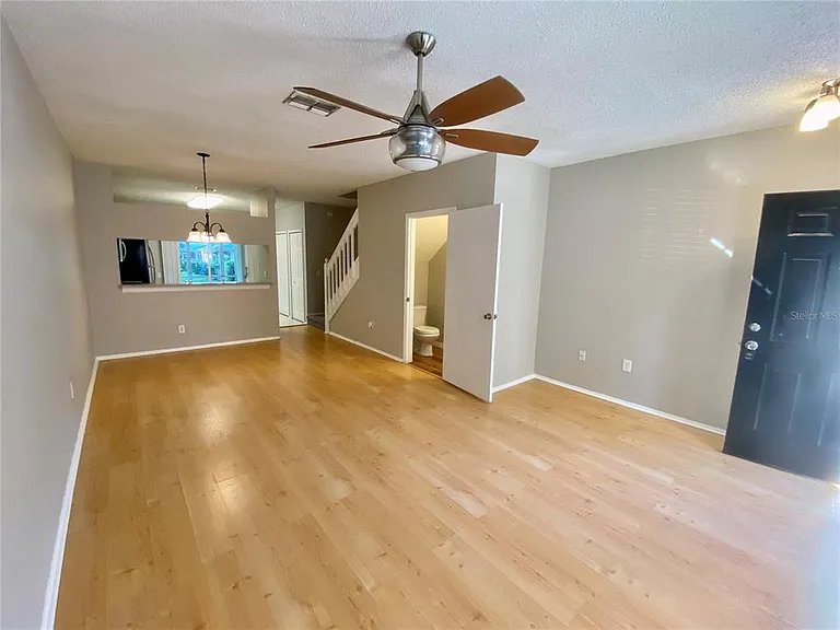 12415 Berkeley Square Dr — Photo 5