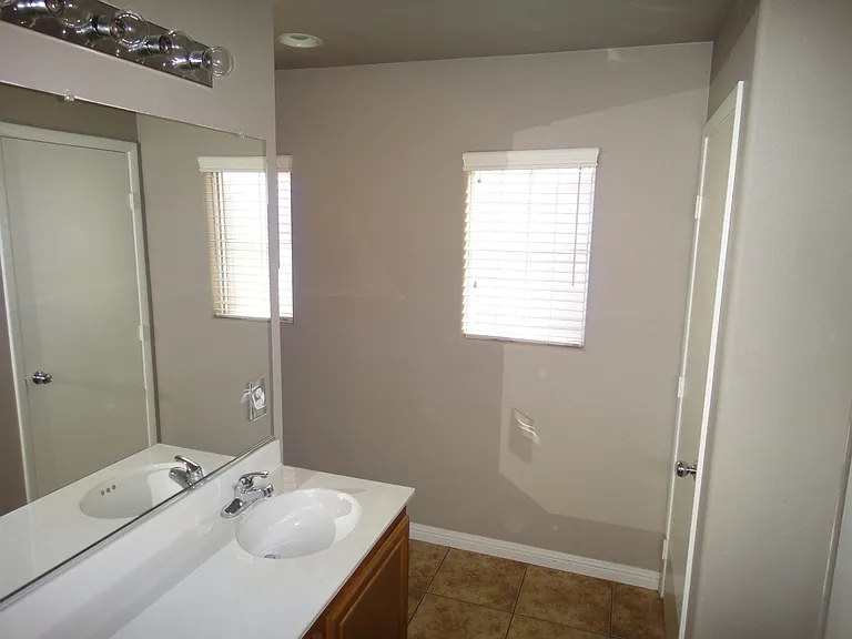 7989 Hilltop Windmill St — Photo 11