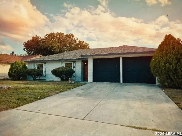 9334 VALLEY RDG, San Antonio, TX 78250