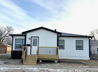 113 S 3rd St, Winterset, IA 50273