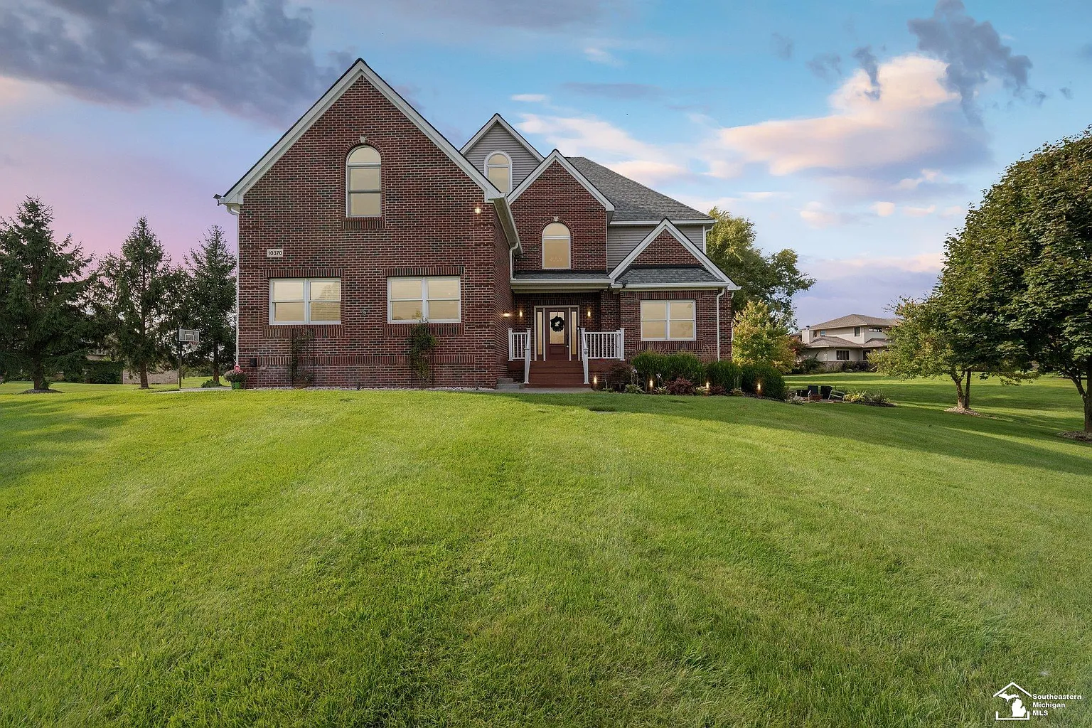10370 Ridgeline Ct photo 1