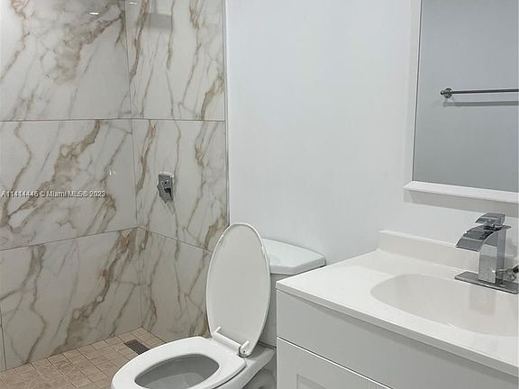 4th image of 9320 Fontainebleau Blvd APT 414