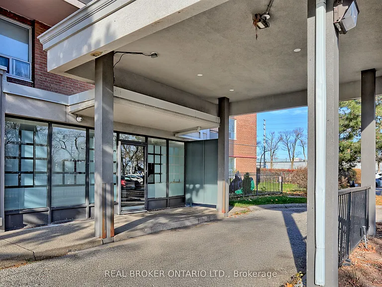 3065 Queen Frederica Dr #707 — Photo 4
