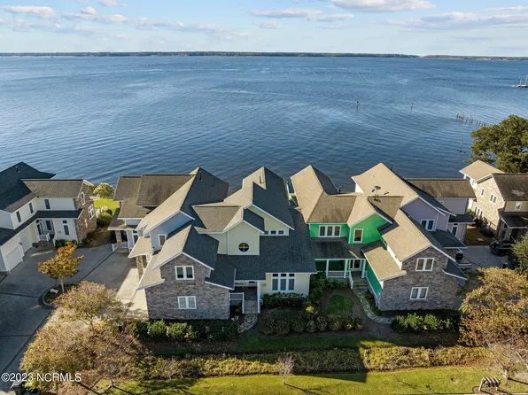 855 Country Club Drive #5, Minnesott Beach, NC 28510