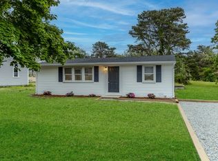 72 Glen Rd, Barnstable, MA 02630