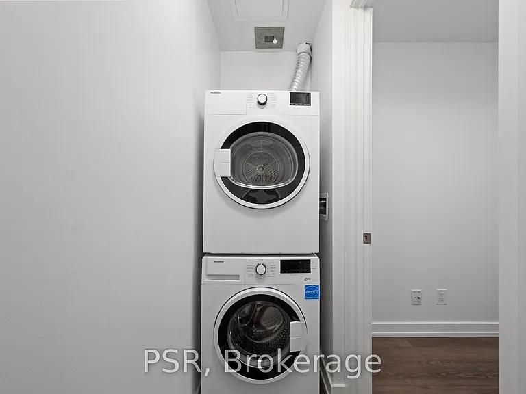 11 Ordnance St #1901 — Photo 15