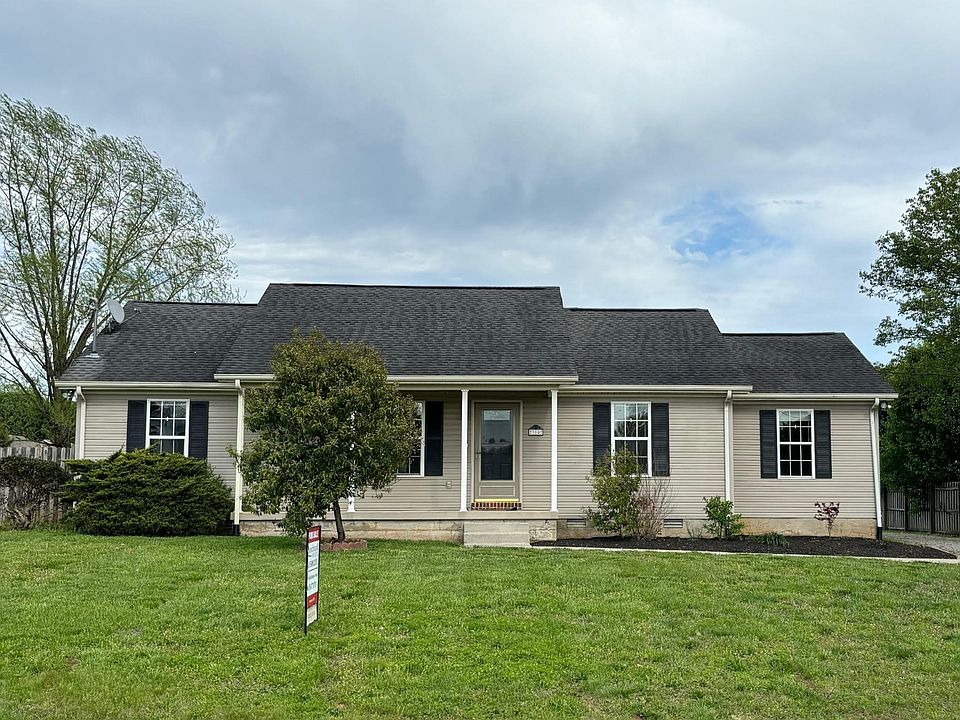1st image of 310 Sierra Dr