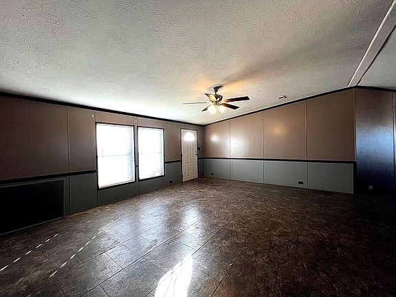 3rd image of 4941 Cactus Dr